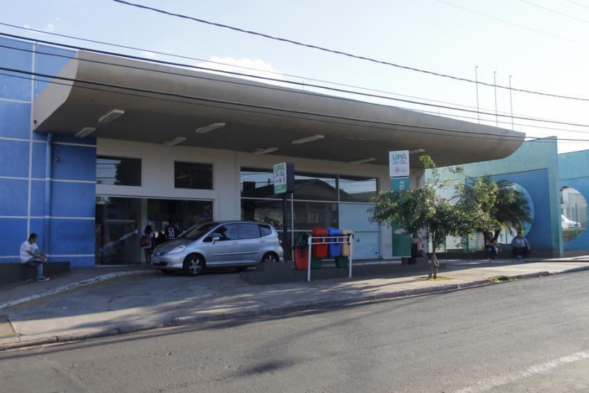 Jovem é alvo de disparos de arma de fogo em praça de Bauru