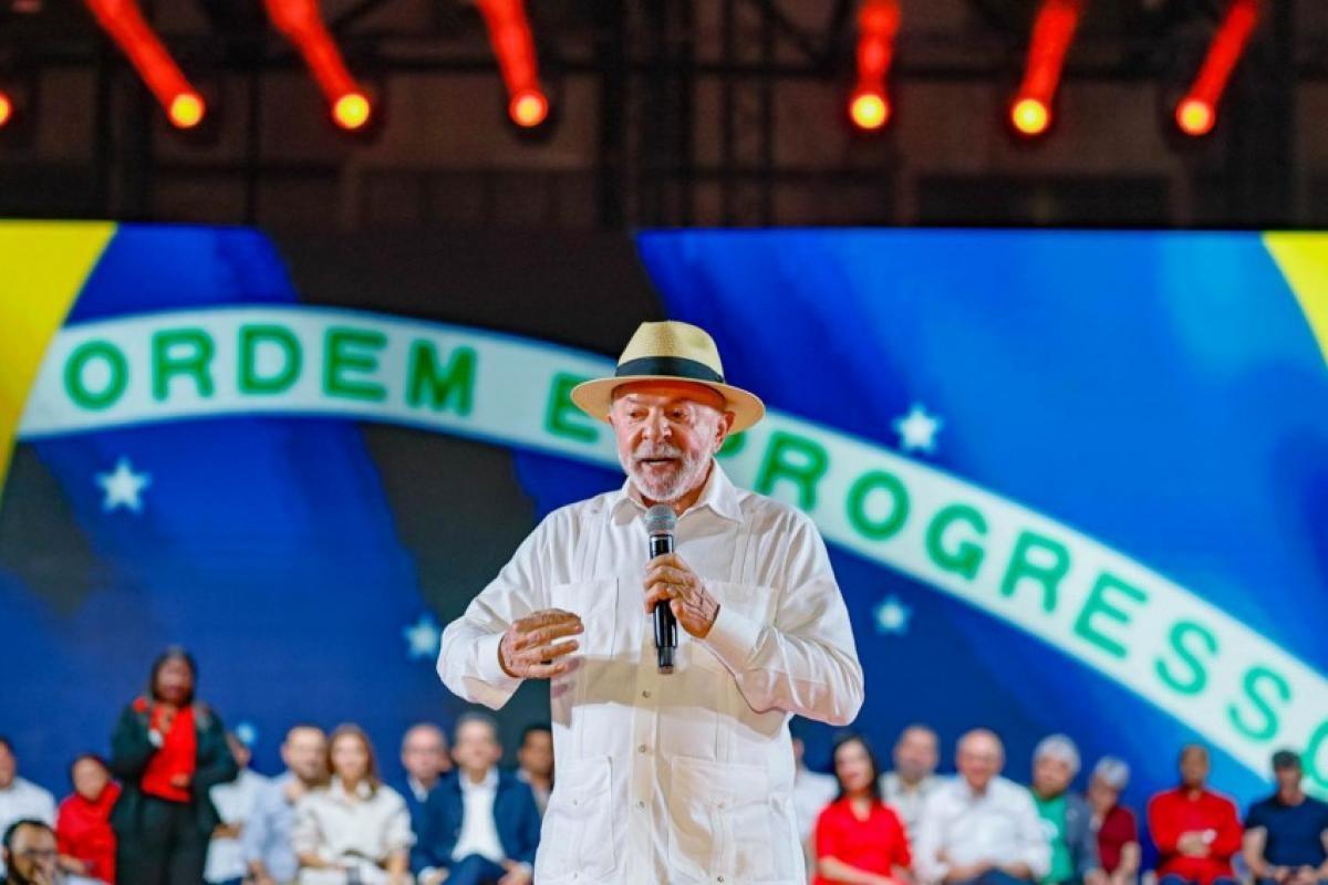 Lula vê dificuldade para ampliar eleitorado, e PT teme 2º turno