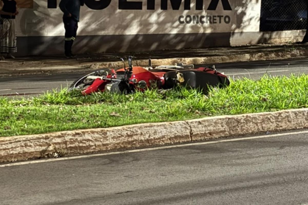 Motociclista morre após grave acidente em avenida de Jaú