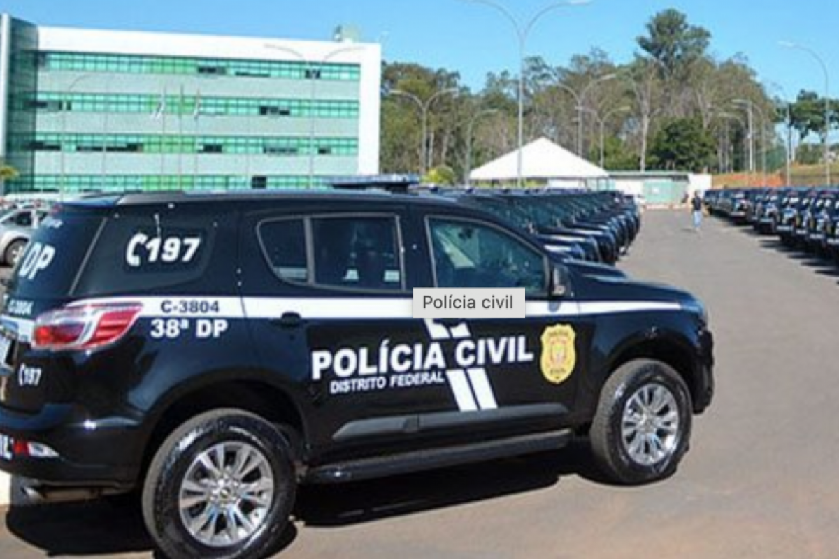 Mulher tem dedos quebrados ao ser assaltada por morador de rua