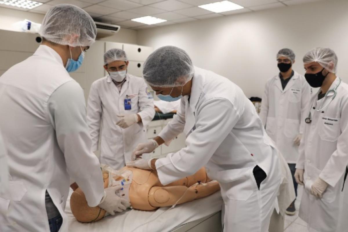 PF combate venda de diplomas falsos para cursos de medicina