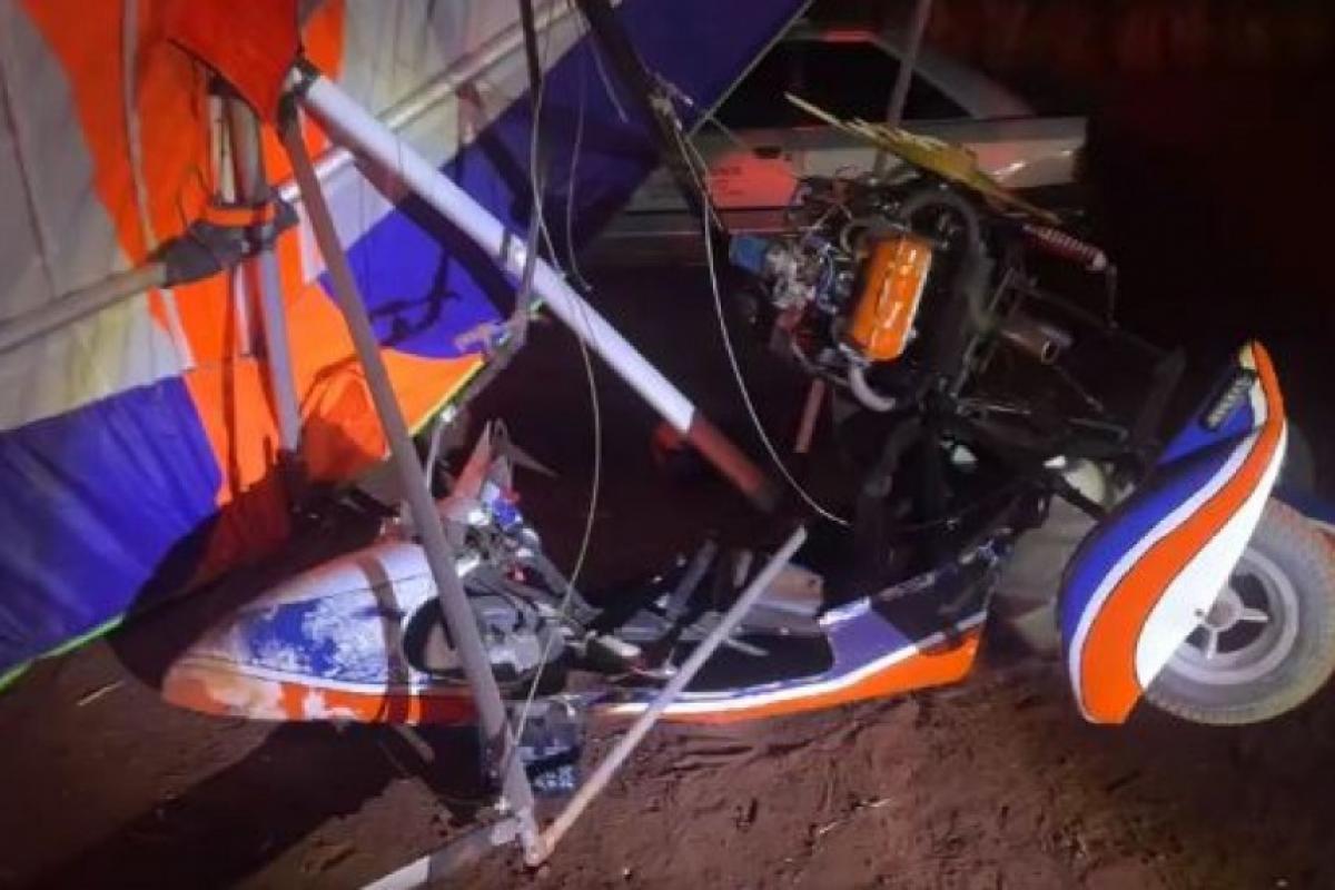 Ultraleve cai em área rural após decolagem e piloto é socorrido