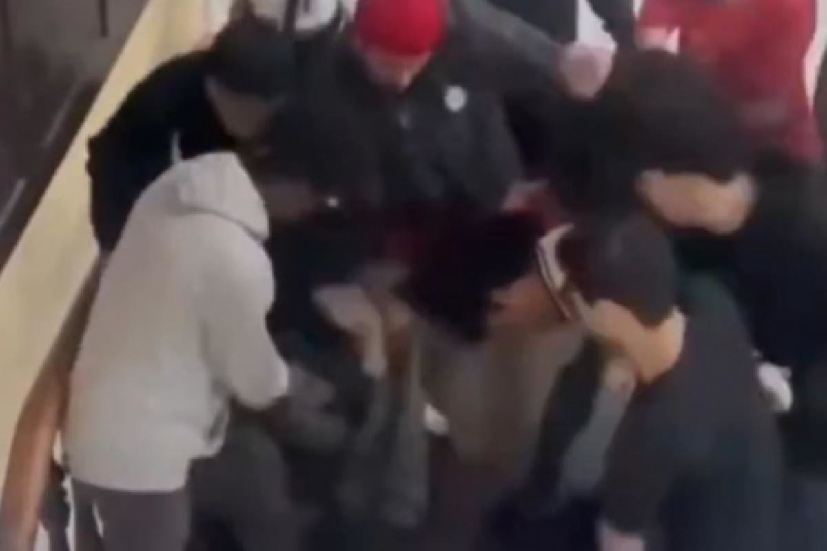 Estudante espancado na UFRJ diz temer retorno ao campus