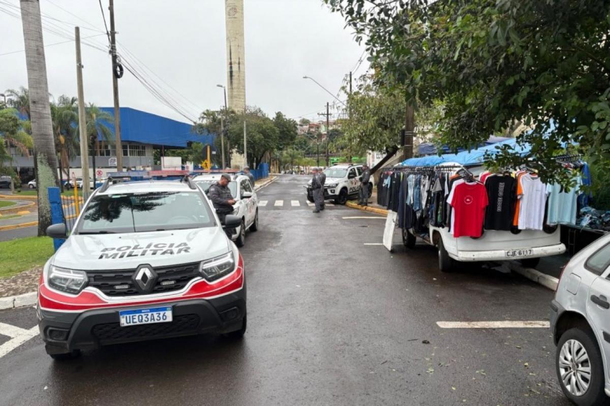 PM apreende cigarros contrabandeados e procurado pela PF em Bauru
