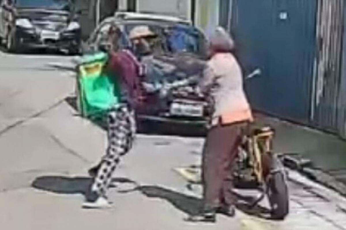 Assaltante fere idosa de 80 anos a facadas após reagir a ataque