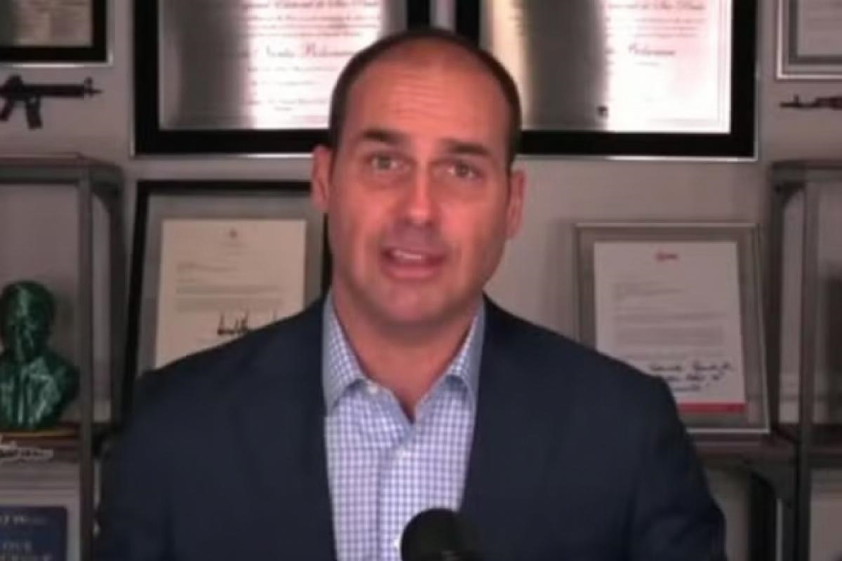 Eduardo Bolsonaro diz que não vai retornar para cumprir pena