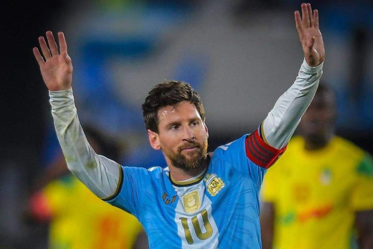 Em lágrimas, Messi e argentinos se despedem da camisa 10