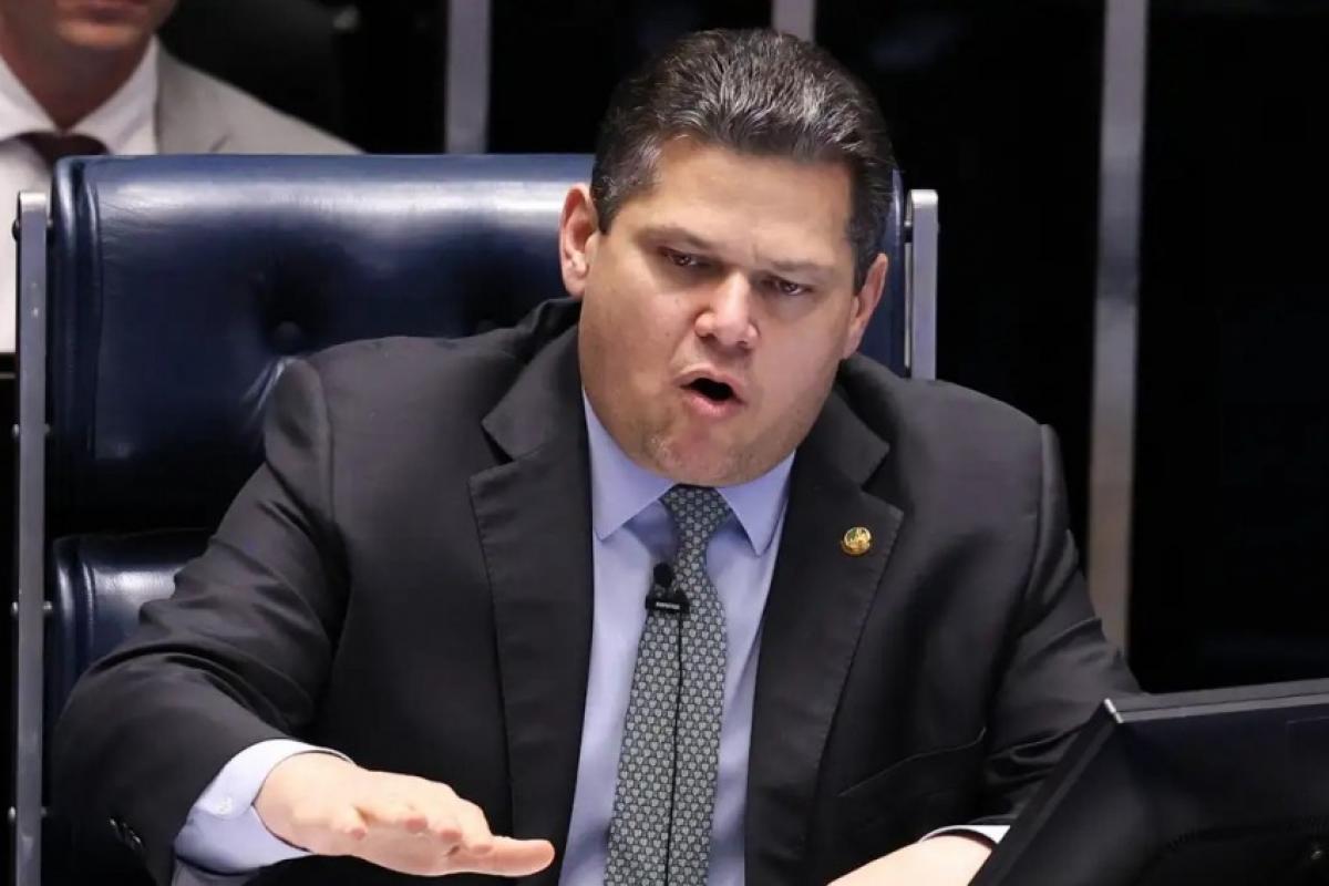 Fim da escala 6x1 deve ser promulgado nesta sexta-feira