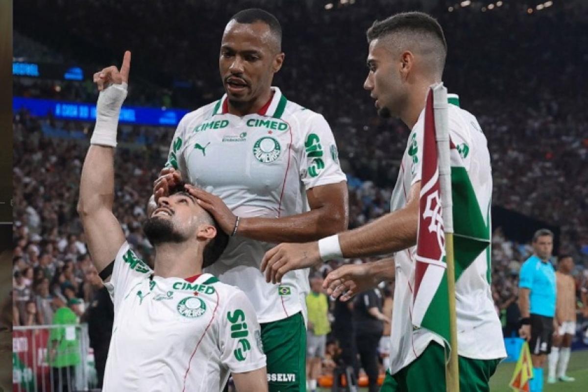 Fomos eficazes, diz Andreas após vitória sobre o Fluminense