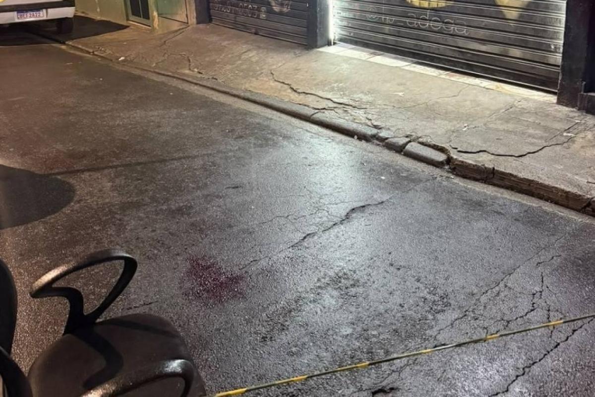 Homem é preso por atirar contra dupla em suposta briga política