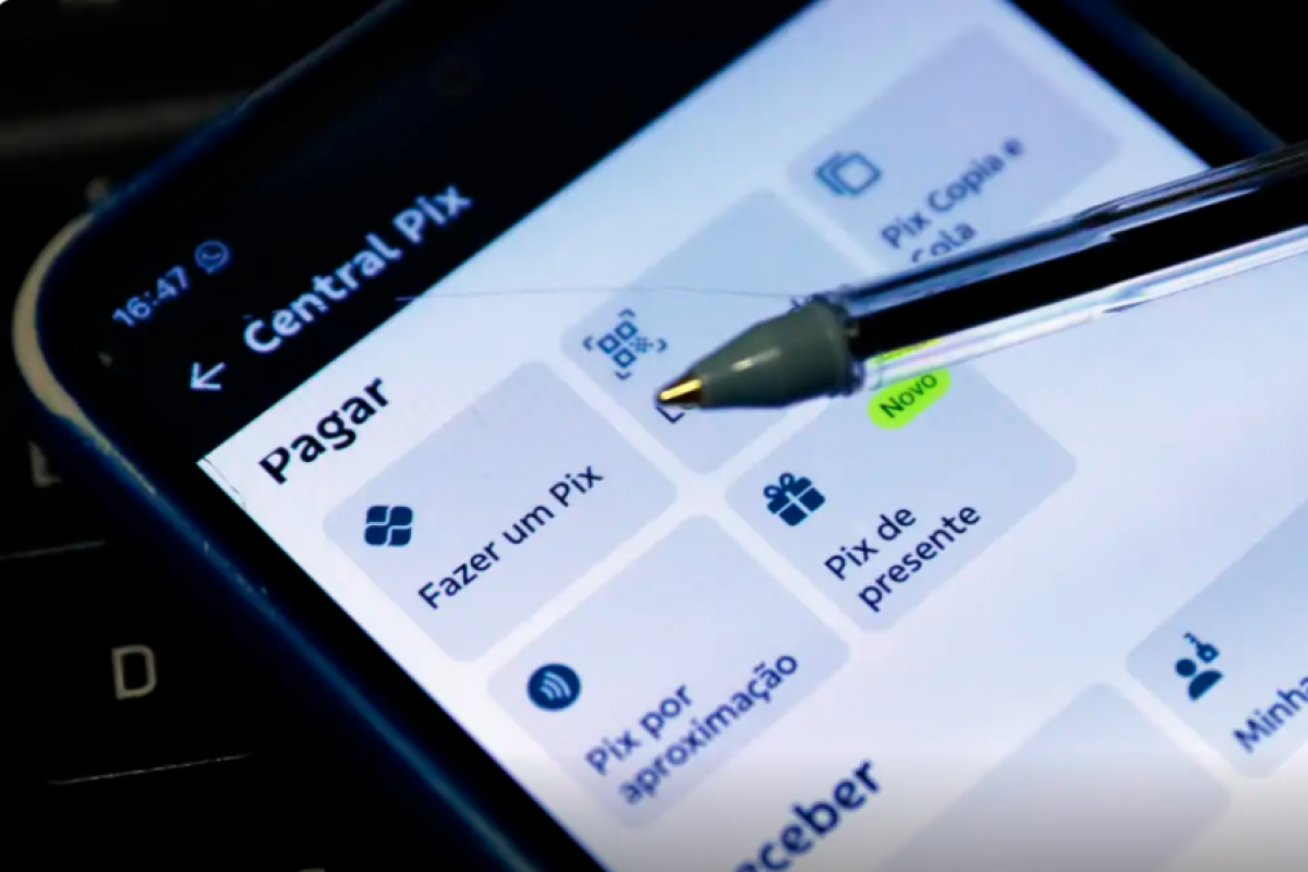 Pix por aproximação perde teto de R$ 500 a partir desta 5ª
