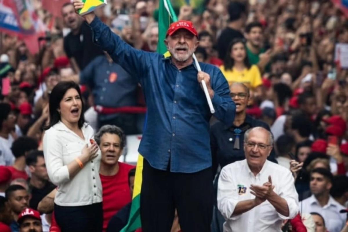 Virada de Lula leva único eleito 4 vezes a um feito histórico