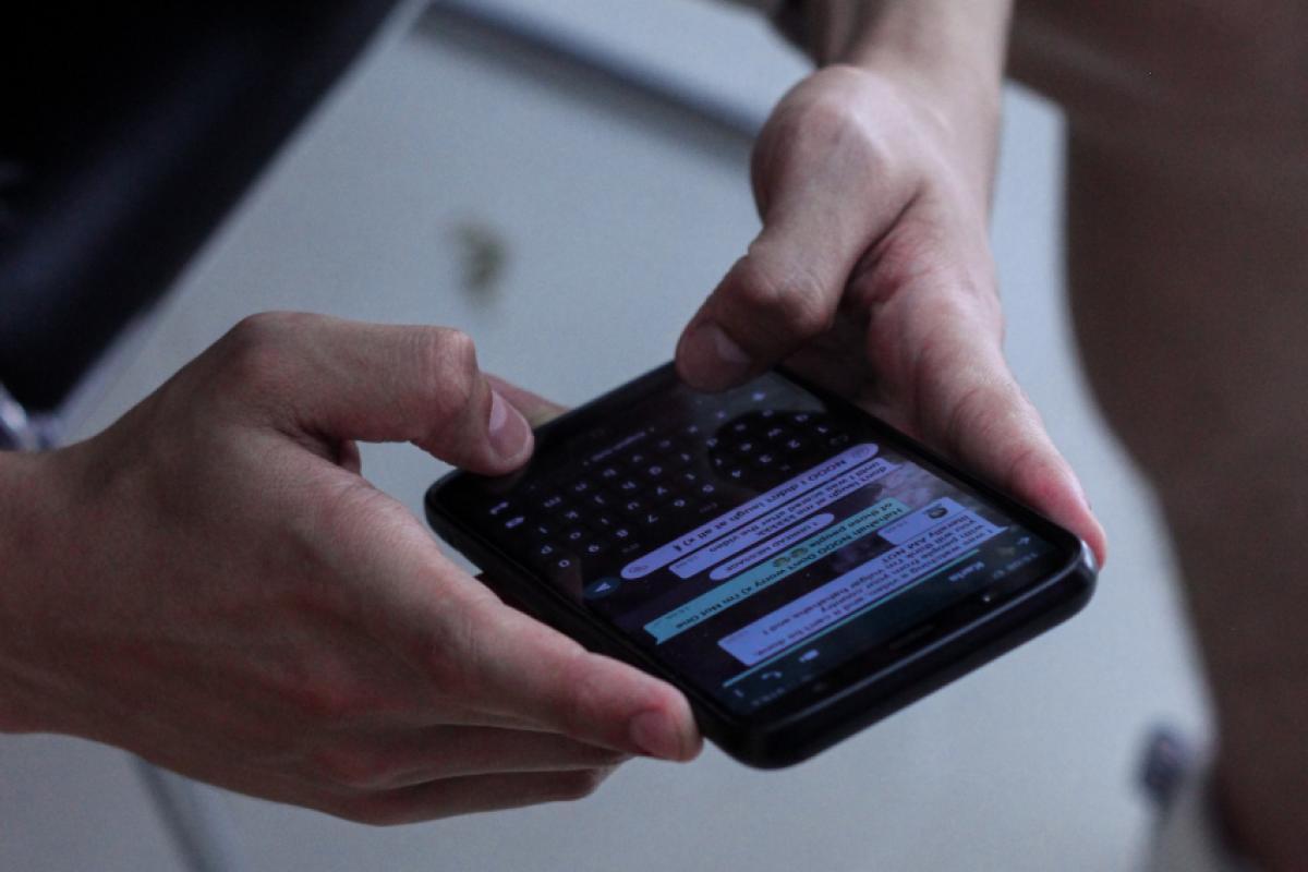 WhatsApp anuncia controle para pais em grupos de adolescentes